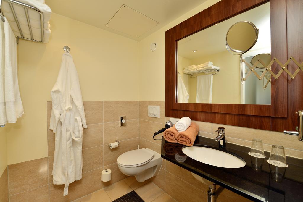 Autenrieder Brauereigasthof Ichenhausen Habitación foto