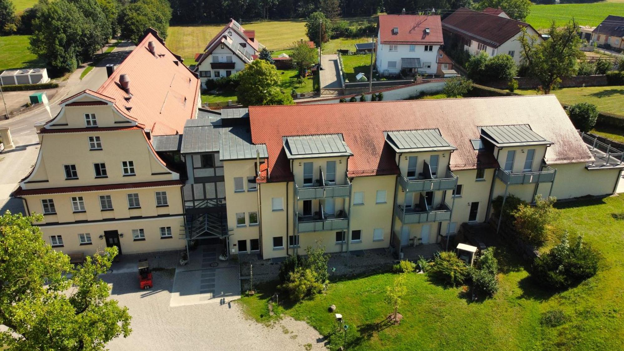 Autenrieder Brauereigasthof Ichenhausen Exterior foto